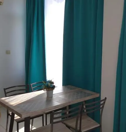 Blue Marine Ap 26 * Ravda